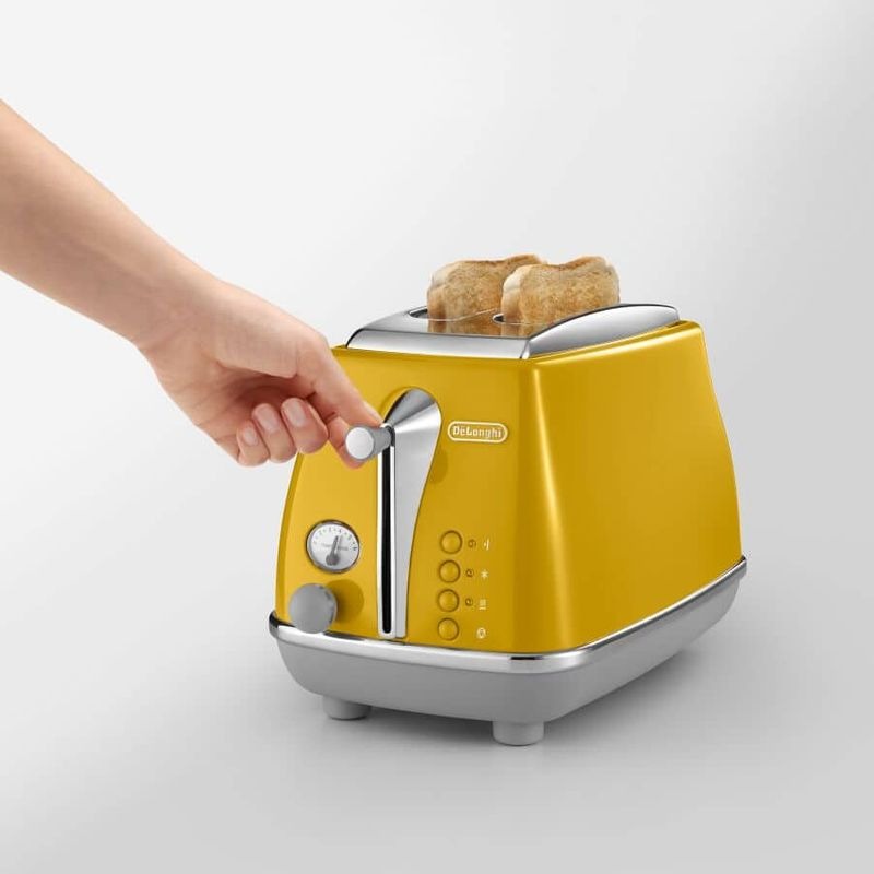 Tostapane Icona Capitals CTOC2103.Y - De'Longhi 2 Giallo