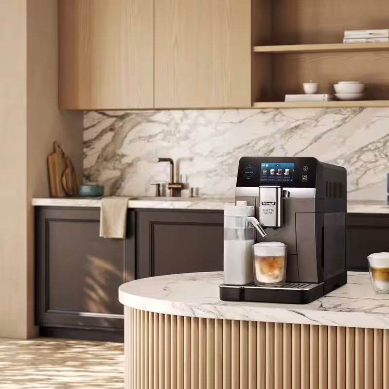 Macchina automatica per caffè Eletta Ultra