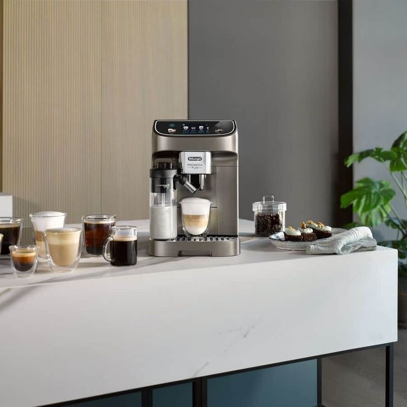 Macchina da caffè Magnifica Plus ECAM320.70.TB Titanio 15bar