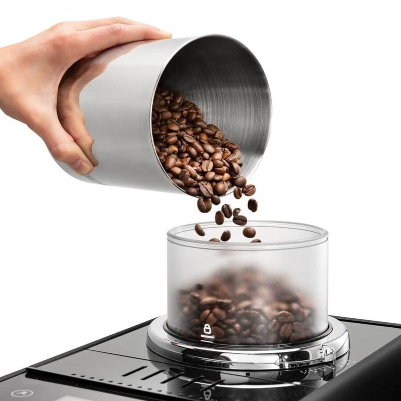 Macchina automatica per caffè in chicchi EXAM440.55.B Nero 19bar