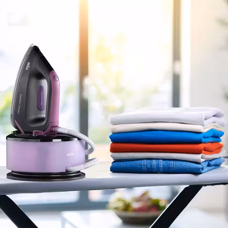 CareStyle Compact Steam Generator Iron IS 2144 Black/Purple Nero
