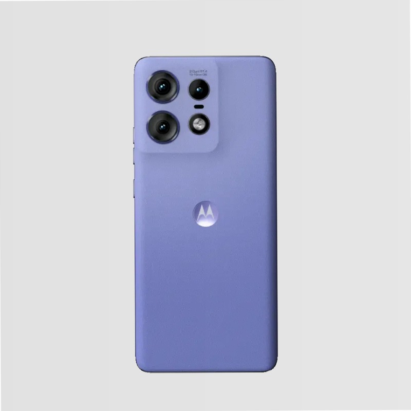 Motorola Edge 50 Pro: Sfondi Originali e Colore Fedele 4GB