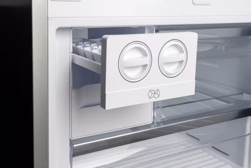 Frigorifero Combinato 70 cm Acciaio Inossidabile E 344lt Libera