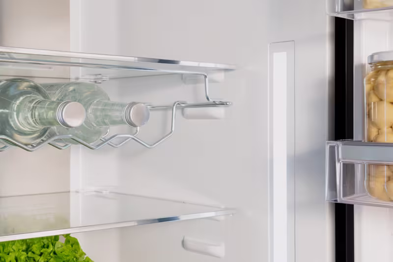 Frigorifero Combinato 60 cm Vetro Nero E 266lt Libera