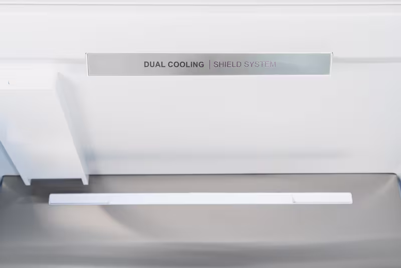 Frigorifero Combinato 90cm da Incasso con Ice Maker Ghiaccio E 399lt