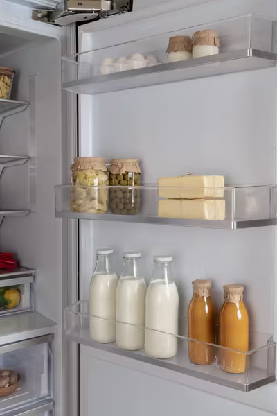 Colonna frigorifero 75cm con dispenser 470lt Incasso