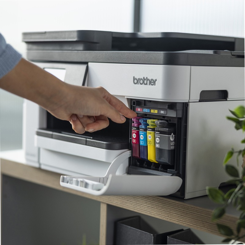 Cartuccia d'inchiostro magenta Brother LC528M