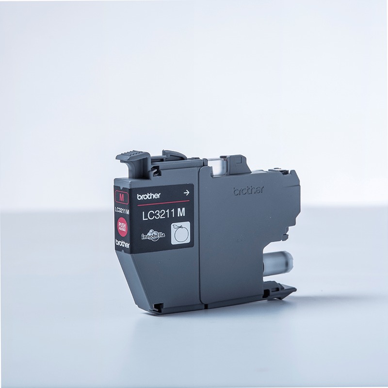 Cartuccia d'inchiostro magenta Brother LC3211M