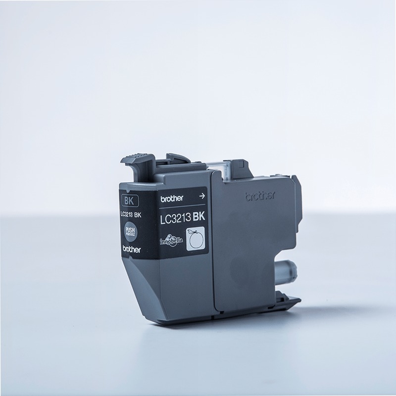 Cartuccia inchiostro nero Brother LC3213BK