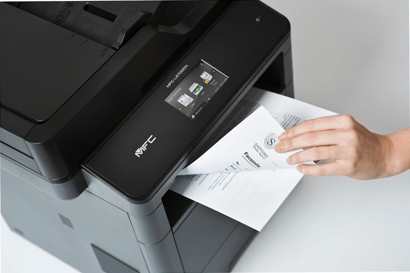 Stampante Brother MFCL5700DN 300fogli Toner 40ppm