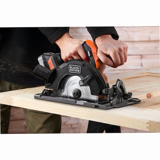 Sega Circolare Brushless 18V POWERCONNECT™ - Precisione e Potenza