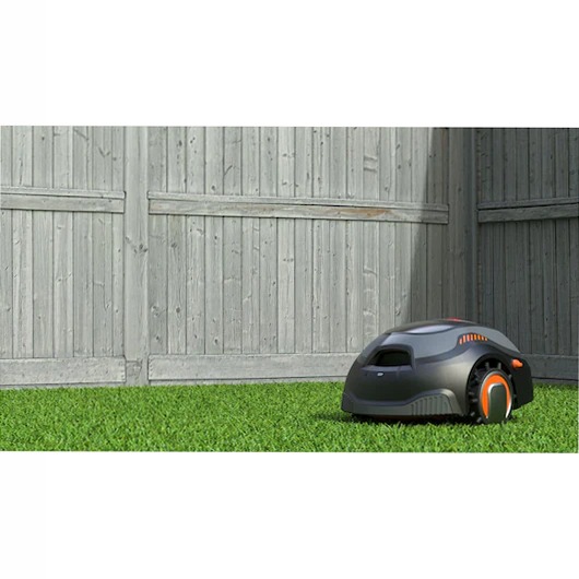 Robot rasaerba BLACK+DECKER®
