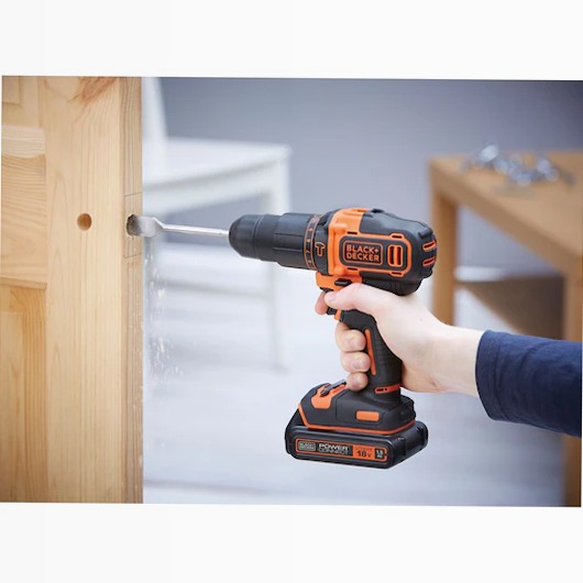 Trapano avvitatore a percussione 18V BLACK+DECKER