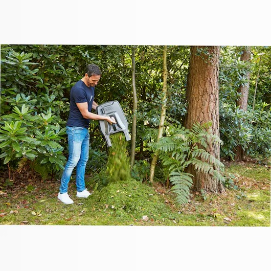 Rasaerba a filo 1600W, 38cm con impugnatura EasySteer | BLACK+DECKERBack ButtonSearch IconFilter Icon