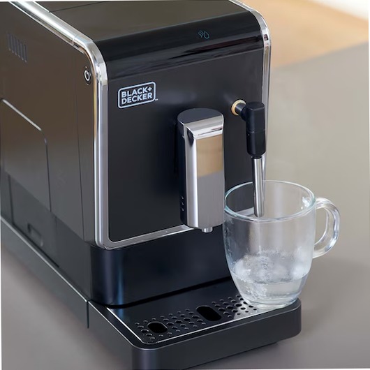 Macchina per caffè espresso BLACK+DECKER 1470W