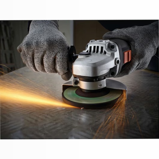 Smerigliatrice angolare BLACK+DECKER