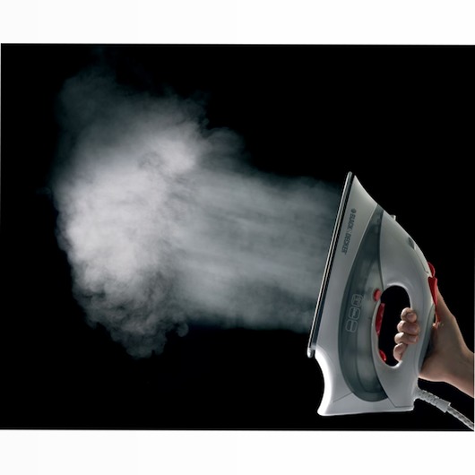Ferro da stiro a vapore Black+Decker 2000w