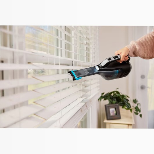 Aspiratore portatile Black+Decker A Nero