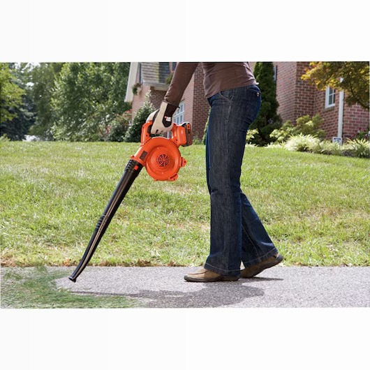 Soffiatore 18V Litio 2.0Ah - BLACK+DECKER