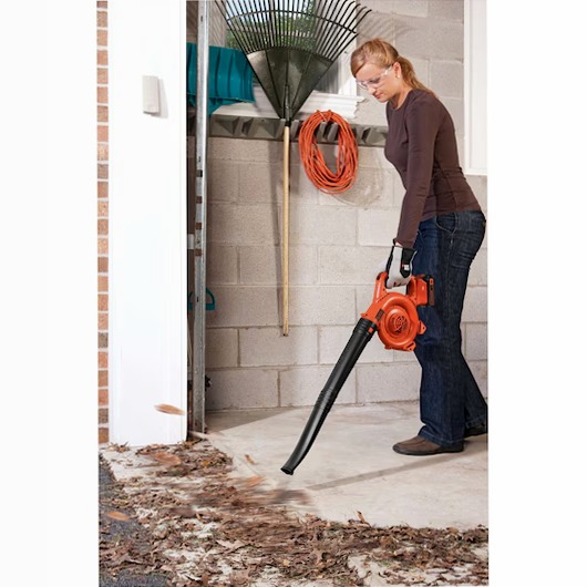 Soffiatore 18V Litio 2.0Ah - BLACK+DECKER