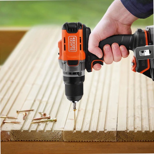 Trapano avvitatore BLACK+DECKER 18V