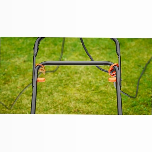 Rasaerba a filo 1800W, 42cm con impugnatura EasySteer™