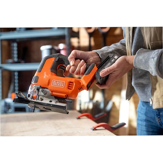 Seghetto Alternativo 18V Brushless - BLACK+DECKER