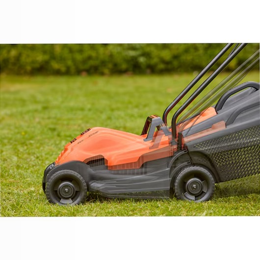 Rasaerba a filo 1200W 32cm | BLACK+DECKERBack ButtonSearch IconFilter Icon