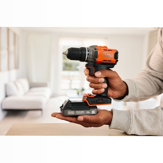 Trapano avvitatore a batteria 18V