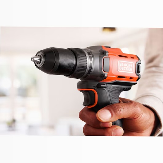 Trapano avvitatore a batteria 18V BLACK+DECKER
