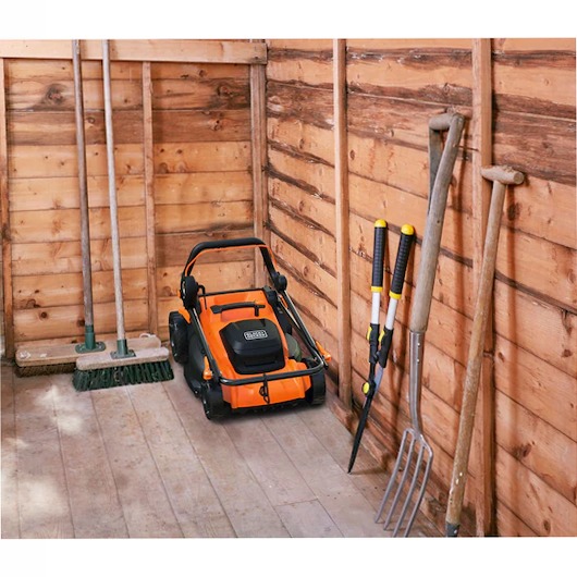 Rasaerba A Filo 40 cm 1800W - BLACK+DECKER