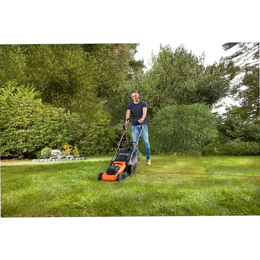 Rasaerba A Filo 40 cm 1800W - BLACK+DECKER