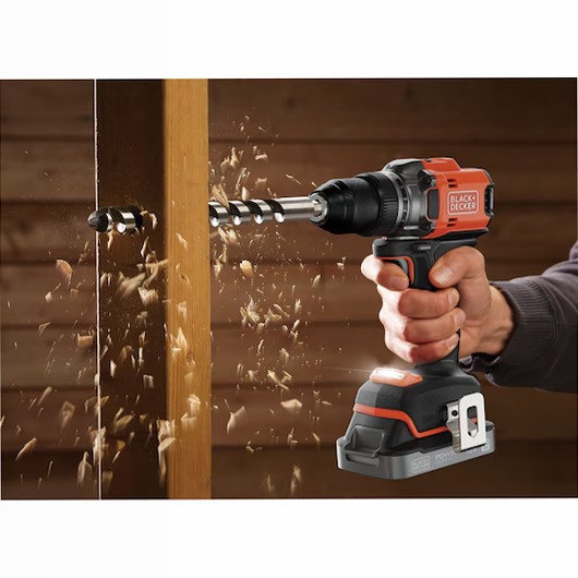 Trapano Avvitatore BRUSHLESS 18V BLACK+DECKER