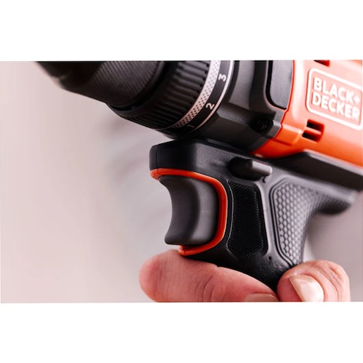 Trapano Avvitatore BRUSHLESS 18V BLACK+DECKER