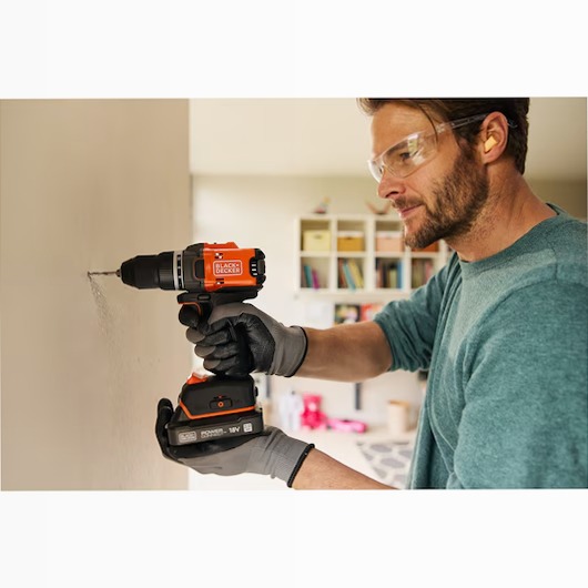 Trapano Avvitatore BRUSHLESS 18V BLACK+DECKER