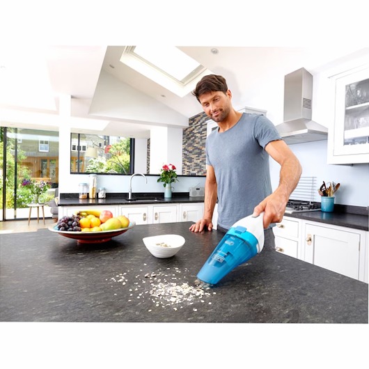 3.6V Wet and Dry Lithium-ion Dustbuster® Cordless Hand Vacuum + Accessories 3.6lt Nero