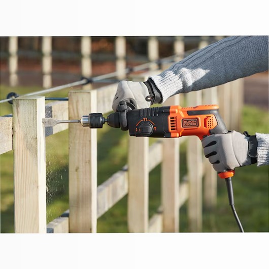Martello tassellatore Black+Decker