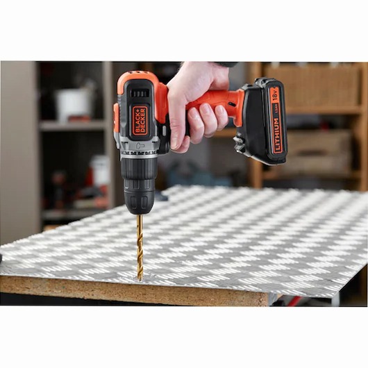 Trapano/avvitatore a percussione 18V