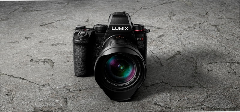 Fotocamera LUMIX DC-G9M2L dotata di obiettivo LEICA DG 12-60 mm (24-120 mm) Mirrorless