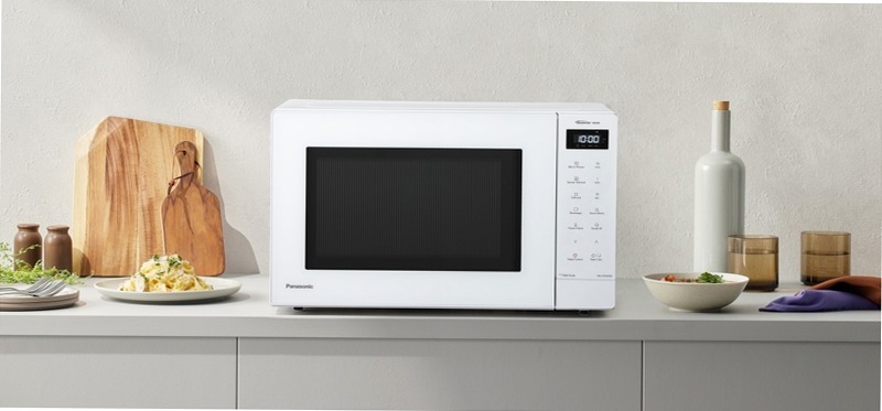 Forno microonde Solo spazioso con tecnologia Inverter da 32 litri - 20 programmi automatici, 1000 W Bianco