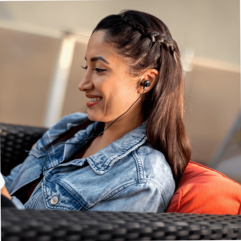MH703 Earbuds di gioco