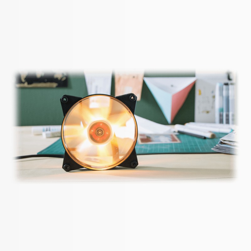 MasterFan Pro 140 Air Flow RGB 3 in 1 con controller LED RGB 140mm