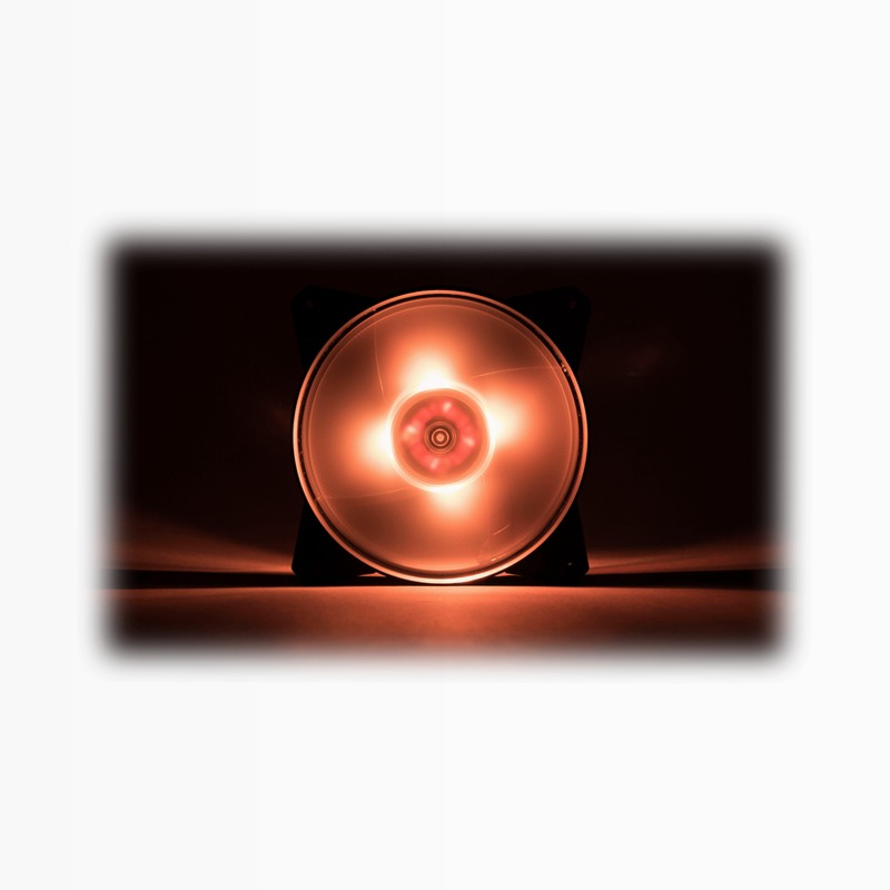 MasterFan Pro 140 Air Flow RGB 3 in 1 con controller LED RGB 140mm