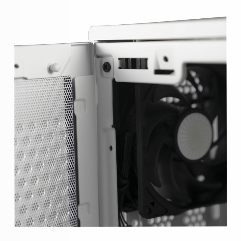 MasterBox NR200