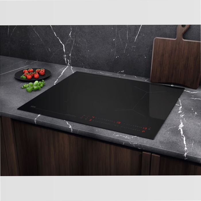 Piano Cottura Induzione AEG Serie 6000 Bridge