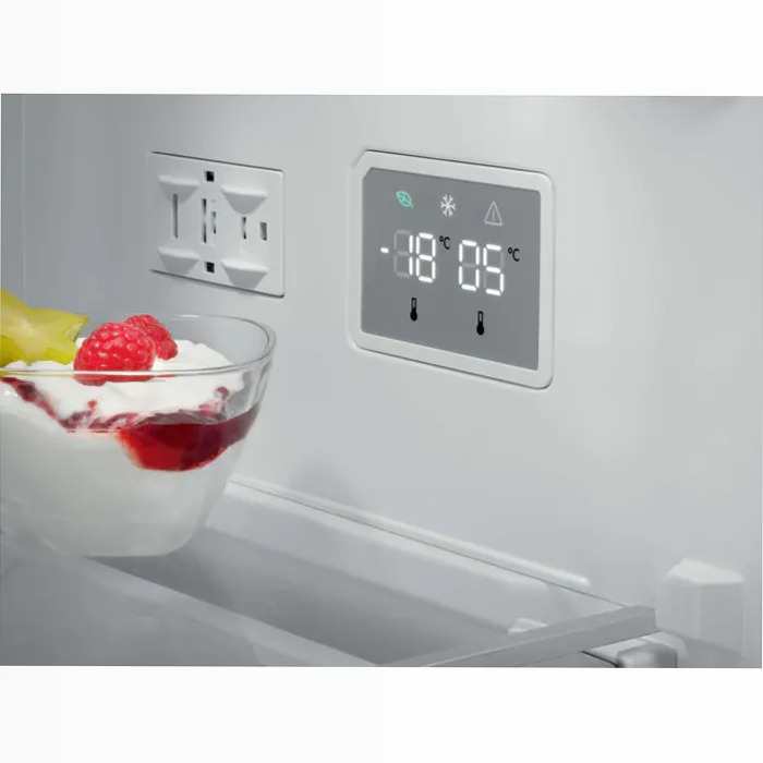 Frigocongelatore a libera installazione Serie 8000 Nero Matt 186 cm