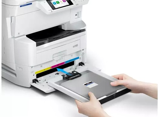 Multifunzione business A3 RIPS a colori, TCO basso, con elevato rendimento dell’inchiostro WorkForce Pro EM-C8100BAM 250fogli 35ppm