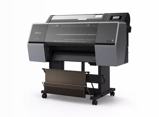 Stampante SureColor P7300 da 24 pollici, per fotografi professionisti, applicazioni di fine art e negozi di fotografia.