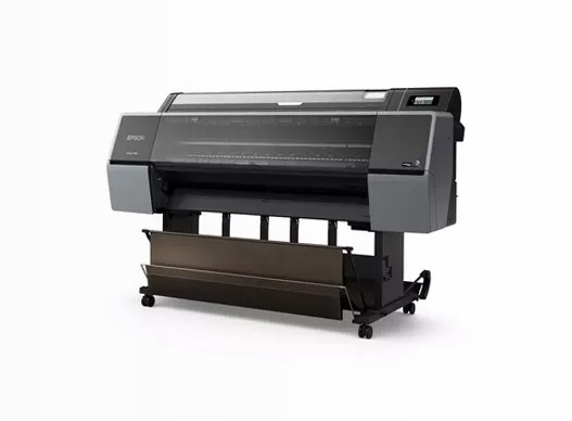 Stampante SureColor P7300 da 24 pollici, per fotografi professionisti, applicazioni di fine art e negozi di fotografia.