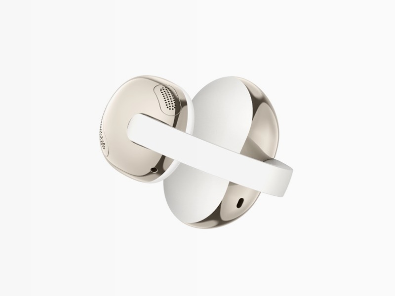 TCL CrystalClip Clip-on Design Headphone -Open ear comfort | TCL Italy